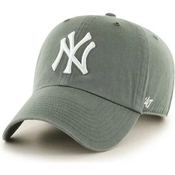 47 Brand Curved Brim New York Yankees MLB Clean Up Dark Green Cap