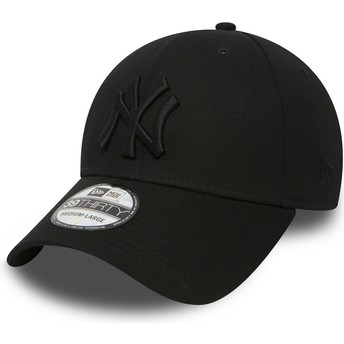 New Era Curved Brim Black Logo 39THIRTY Classic New York Yankees MLB Black Fitted Cap