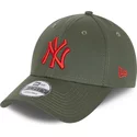 new-era-curved-brim-red-logo-9forty-league-essential-new-york-yankees-mlb-green-adjustable-cap