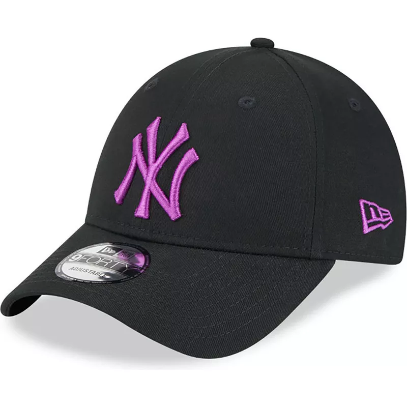 new-era-curved-brim-purple-logo-9forty-league-essential-new-york-yankees-mlb-black-adjustable-cap