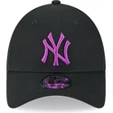 new-era-curved-brim-purple-logo-9forty-league-essential-new-york-yankees-mlb-black-adjustable-cap