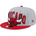 new-era-flat-brim-9fifty-tip-off-2023-chicago-bulls-nba-grey-and-red-snapback-cap
