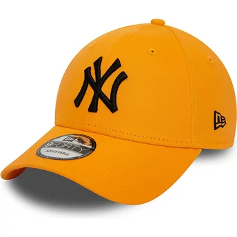New Era Curved Brim Black Logo 9FORTY League Essential New York Yankees MLB Orange Adjustable Cap