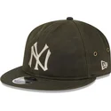 new-era-flat-brim-9fifty-waxed-canvas-new-york-yankees-mlb-green-adjustable-cap