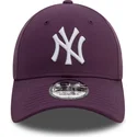 new-era-curved-brim-9forty-league-essential-new-york-yankees-mlb-purple-adjustable-cap