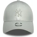 new-era-curved-brim-women-silver-logo-9forty-midi-pu-new-york-yankees-mlb-silver-adjustable-cap