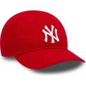 new-era-curved-brim-youth-9forty-league-essential-inf-new-york-yankees-mlb-red-adjustable-cap