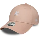 new-era-curved-brim-women-9forty-mini-logo-new-york-yankees-mlb-pink-adjustable-cap