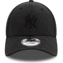 new-era-curved-brim-black-logo-9forty-quilted-new-york-yankees-mlb-black-adjustable-cap