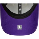 new-era-curved-brim-9forty-contrast-patch-los-angeles-lakers-nba-beige-and-purple-adjustable-cap