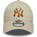 new-era-curved-brim-brown-logo-9forty-ombre-infill-new-york-yankees-mlb-beige-adjustable-cap