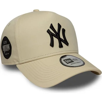 New Era Curved Brim 9FORTY E Frame Side Patch New York Yankees MLB Beige Snapback Cap