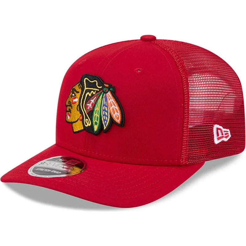 new-era-9seventy-stretch-snap-eg-chicago-blackhawks-nhl-red-trucker-hat