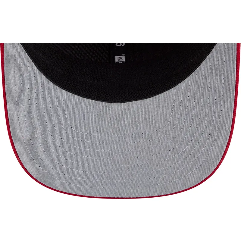 new-era-curved-brim-9seventy-stretch-snap-canada-2026-world-baseball-classic-red-snapback-cap