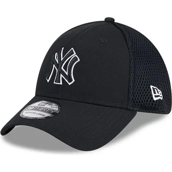 New Era Black Logo 39THIRTY Evergreen Neo New York Yankees MLB Black Fitted Trucker Hat