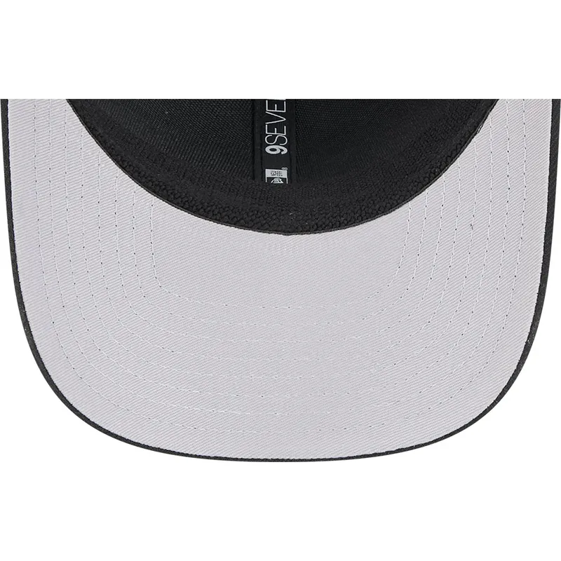 new-era-9seventy-stretch-snap-evergreen-pittsburgh-penguins-nhl-black-trucker-hat