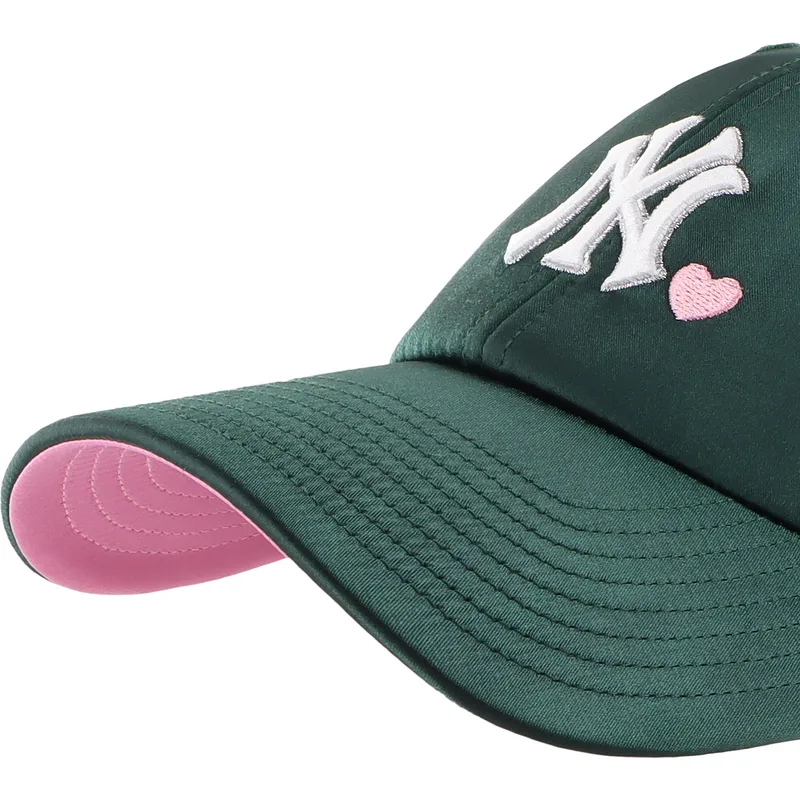 47-brand-curved-brim-clean-up-with-love-new-york-yankees-mlb-green-adjustable-cap