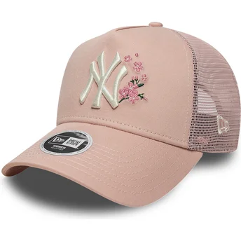 New Era Women 9FORTY A Frame Floral New York Yankees MLB Pink Trucker Hat