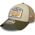 new-era-9forty-m-crown-a-frame-beige-and-green-trucker-hat
