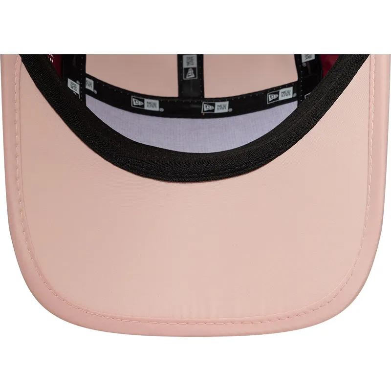 new-era-5-panel-runner-colour-block-red-adjustable-cap