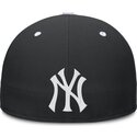nike-flat-brim-primetime-dri-fit-true-structured-round-bill-new-york-yankees-mlb-black-fitted-cap