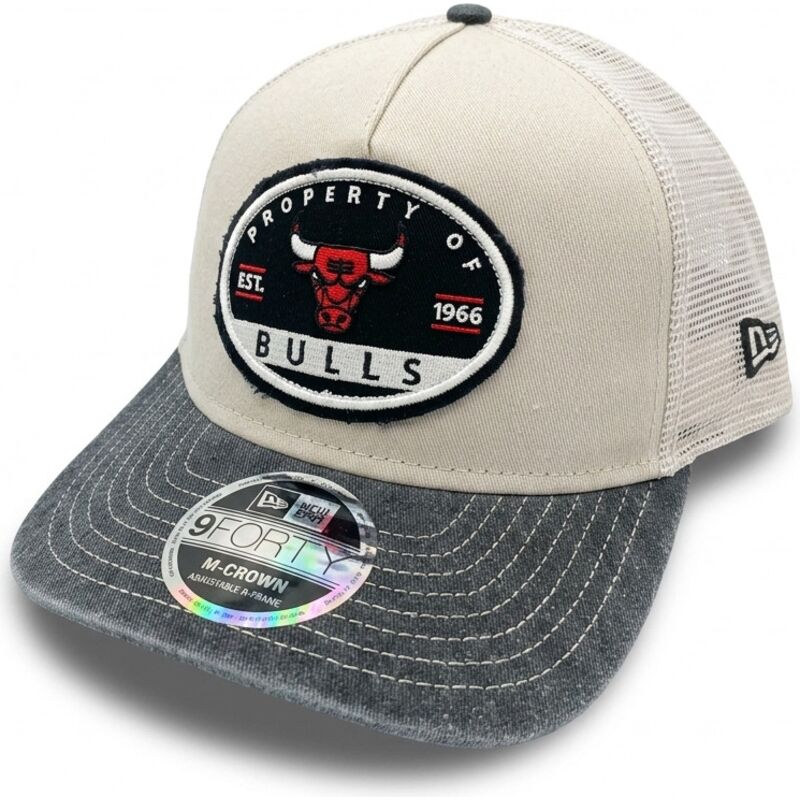 new-era-9forty-m-crown-a-frame-fray-chicago-bulls-nba-beige-and-grey-trucker-hat