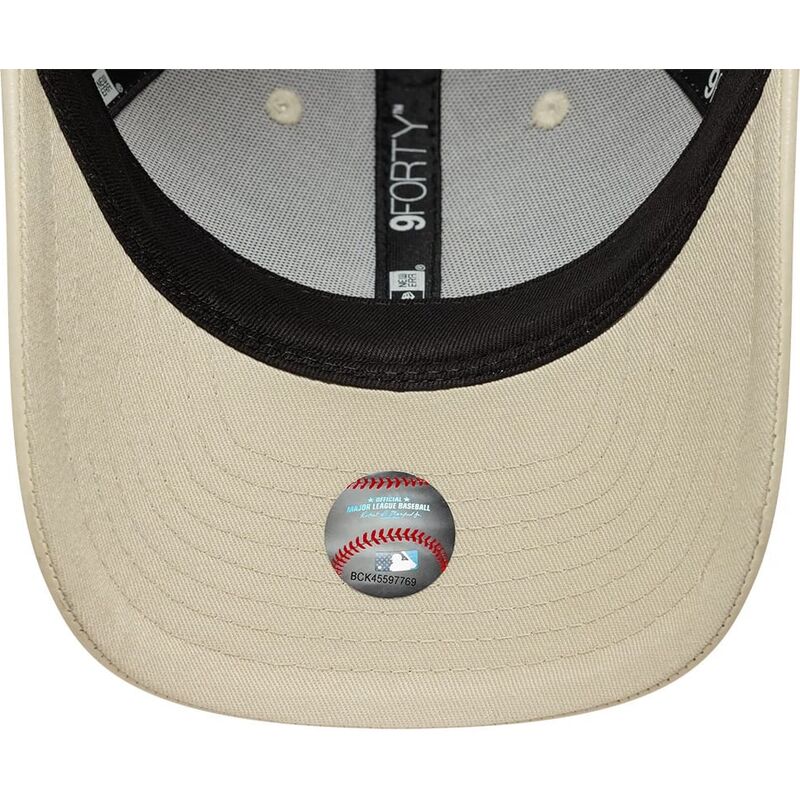 new-era-curved-brim-women-9forty-m-crown-pu-diamante-los-angeles-dodgers-mlb-beige-snapback-cap-with-beige-logo