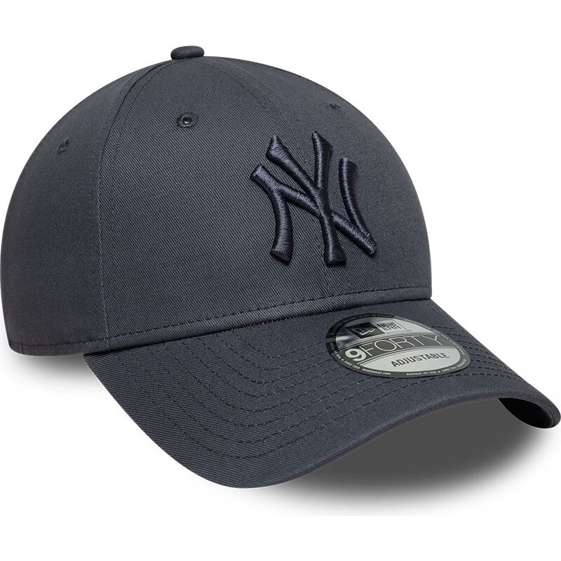 new-era-curved-brim-dark-grey-logo-9forty-league-essential-new-york-yankees-mlb-dark-grey-adjustable-cap