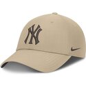 nike-curved-brim-brown-logo-club-structured-uv-poly-ripstop-new-york-yankees-mlb-beige-adjustable-cap