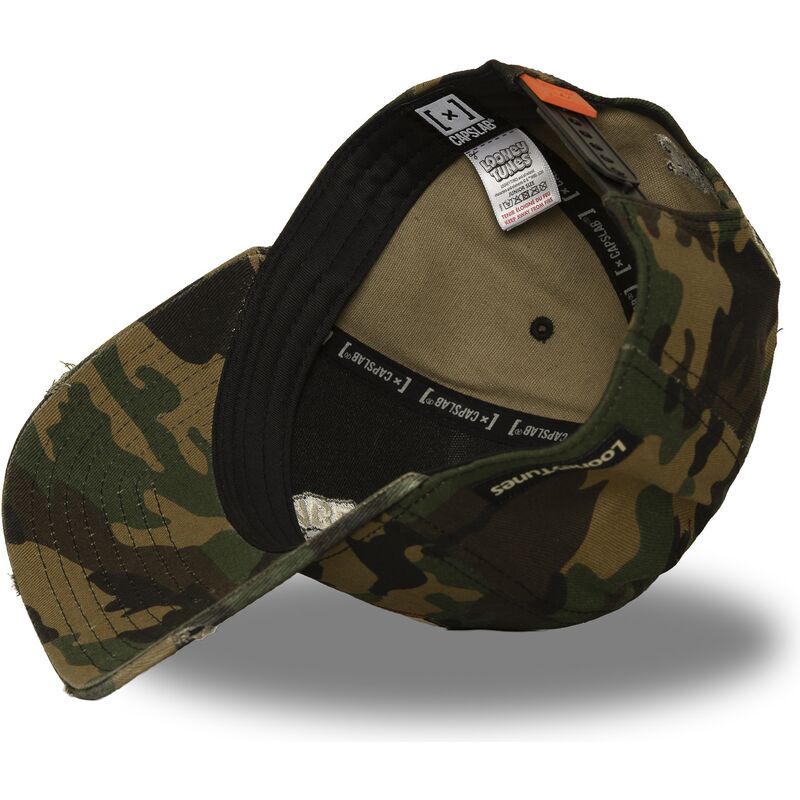 capslab-curved-brim-daffy-duck-loo14-des-looney-tunes-camouflage-snapback-cap capslab-curved-brim-daffy-duck-loo14-des-looney-tunes-camouflage-snapback-cap