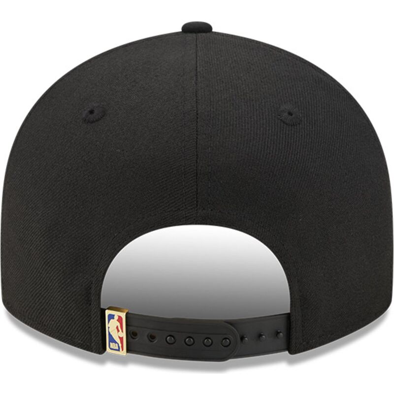 new-era-curved-brim-9fifty-na-lifestyle-f1-detroit-pistons-nba-black-snapback-cap
