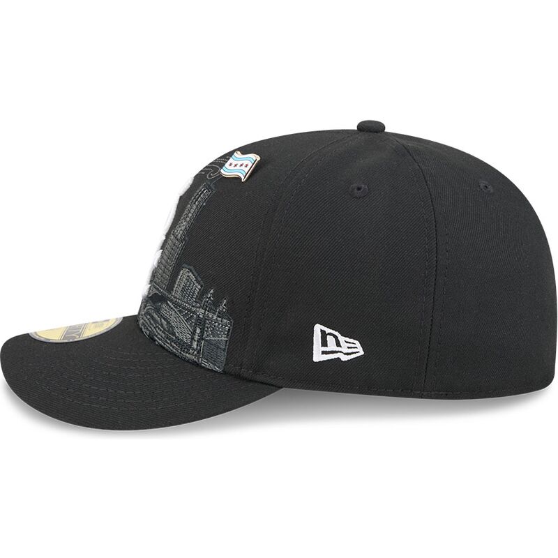 new-era-curved-brim-59fifty-pin-na-lifestyle-f1-chicago-white-sox-mlb-black-fitted-cap