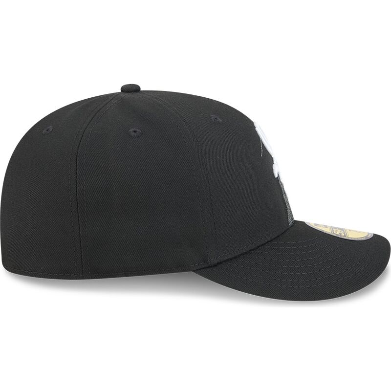 new-era-curved-brim-59fifty-pin-na-lifestyle-f1-chicago-white-sox-mlb-black-fitted-cap