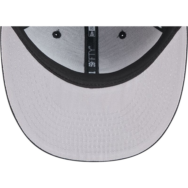 new-era-curved-brim-59fifty-pin-na-lifestyle-f1-chicago-white-sox-mlb-black-fitted-cap