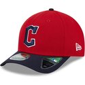 new-era-curved-brim-9forty-m-crown-player-replica-cleveland-guardians-mlb-red-and-navy-blue-snapback-cap