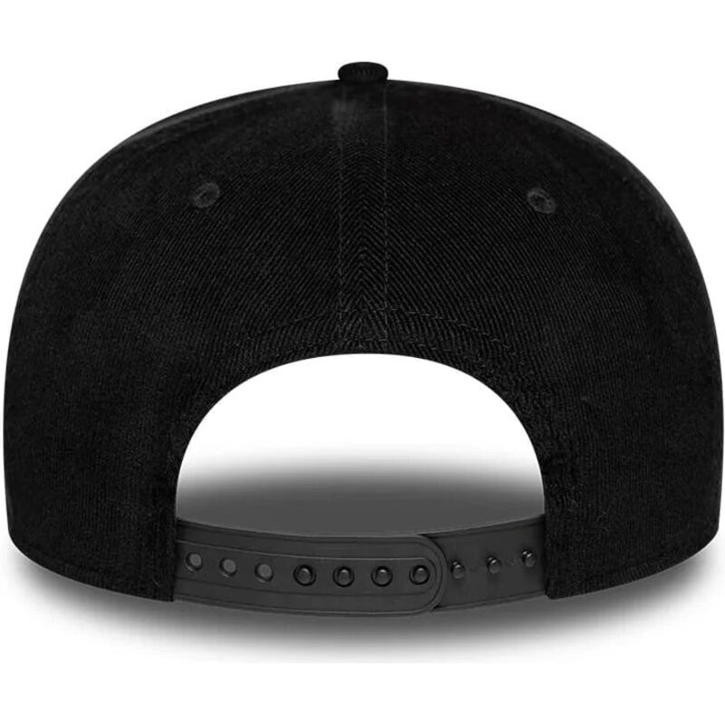 new-era-curved-brim-9seventy-stretch-snap-contrast-visor-ducati-motor-motogp-black-and-red-snapback-cap new-era-curved-brim-9seventy-stretch-snap-contrast-visor-ducati-motor-motogp-black-and-red-snapback-cap