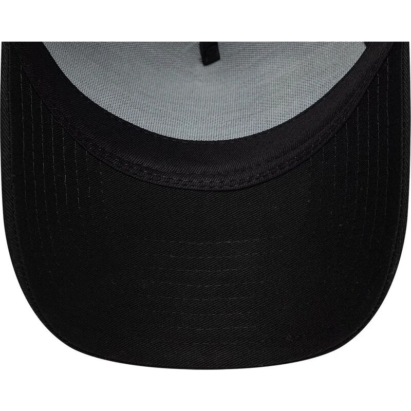 new-era-curved-brim-e-frame-rubber-logo-new-york-black-snapback-cap
