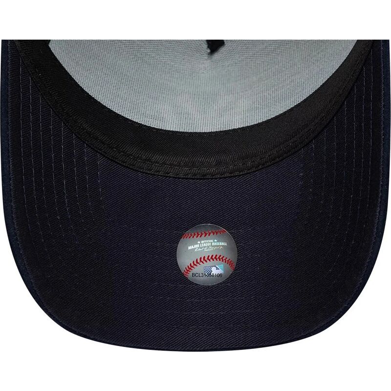 new-era-curved-brim-e-frame-suede-visor-new-york-yankees-mlb-green-and-navy-blue-snapback-cap