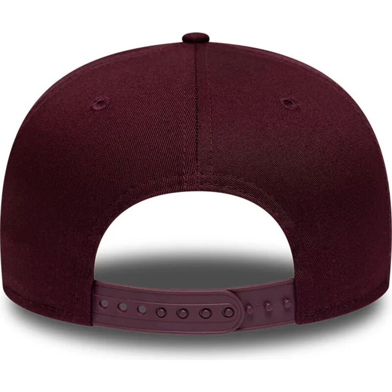 new-era-flat-brim-9fifty-original-fit-league-essential-new-york-yankees-mlb-maroon-snapback-cap