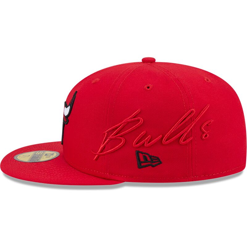 new-era-flat-brim-59fifty-side-script-chicago-bulls-nba-red-fitted-cap