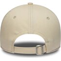 new-era-curved-brim-golden-logo-9twenty-league-essential-new-york-yankees-mlb-beige-adjustable-cap