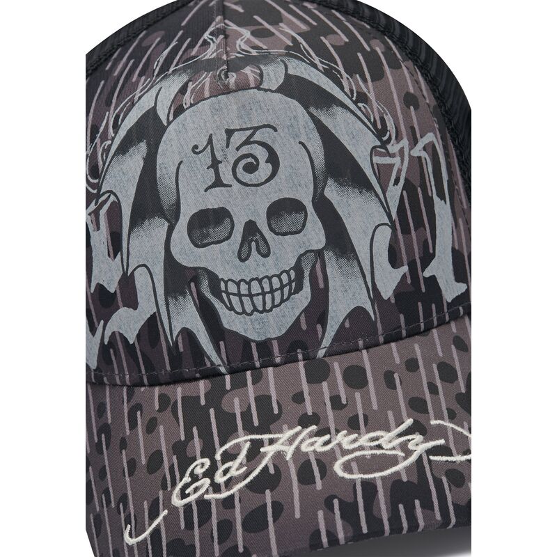 ed-hardy-13-skull-black-trucker-hat